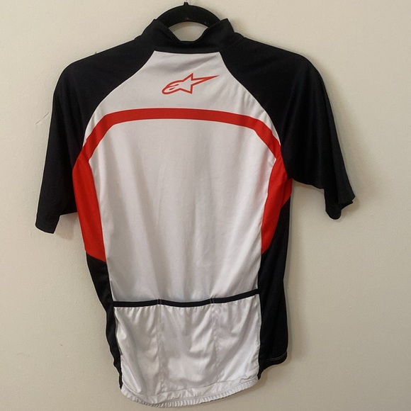 Biking top - Picture 3 of 3